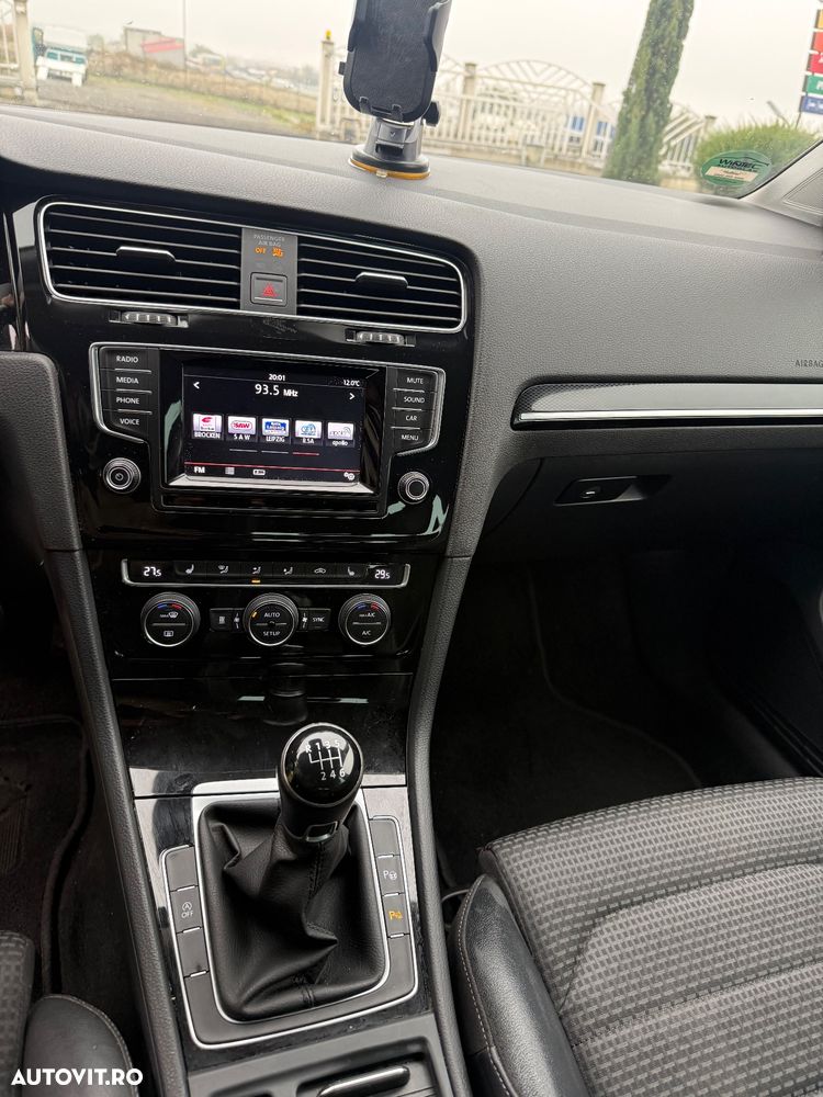 Volkswagen Golf 1.4 TSI BMT Highline - 14