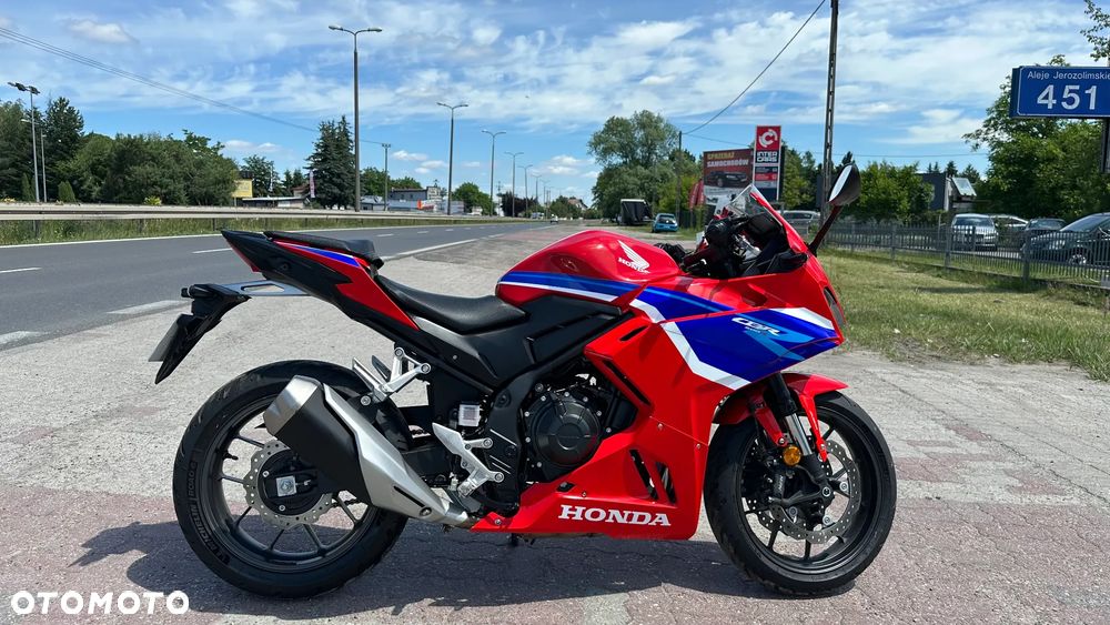 Honda CBR - 12