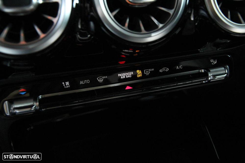 Mercedes-Benz A 35 AMG 4Matic Speedshift DCT 7G - 19