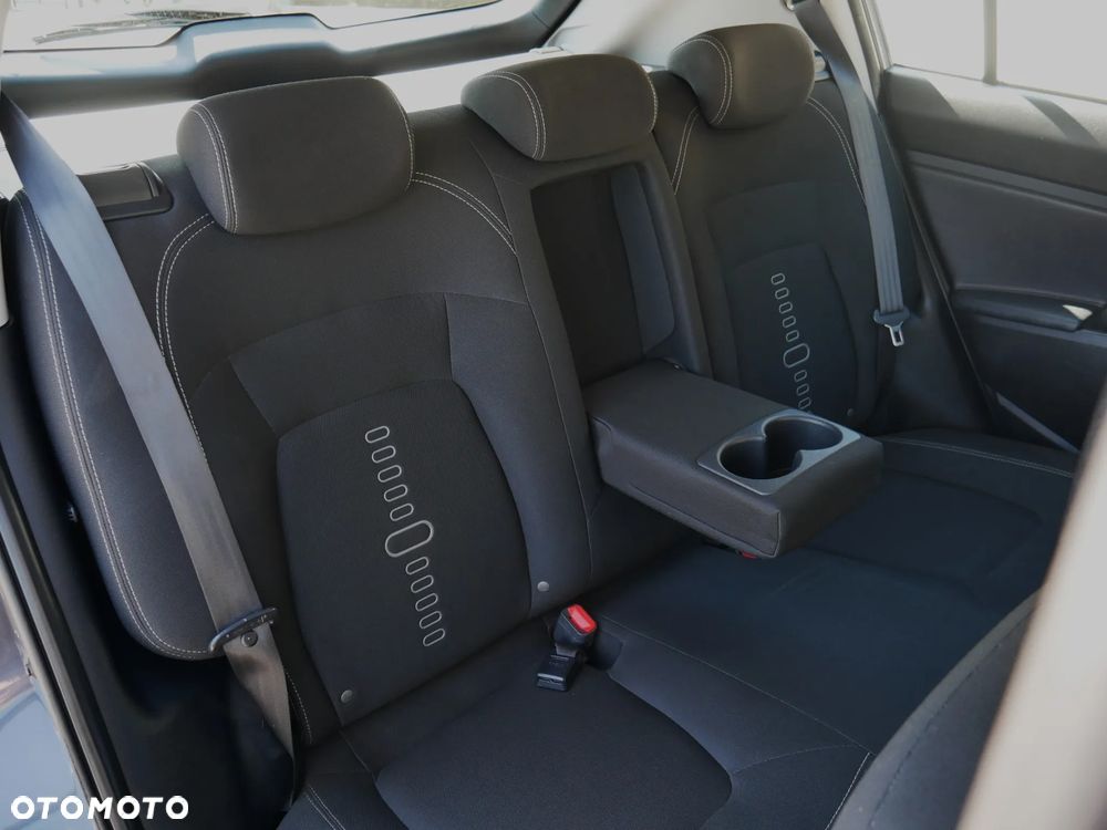 Kia Sportage 1.7 CRDI M 2WD - 27