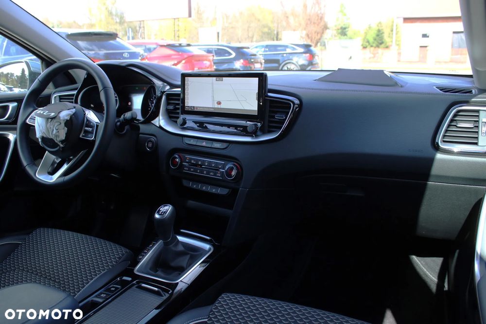 Kia Ceed 1.5 T-GDI Tribute - 21