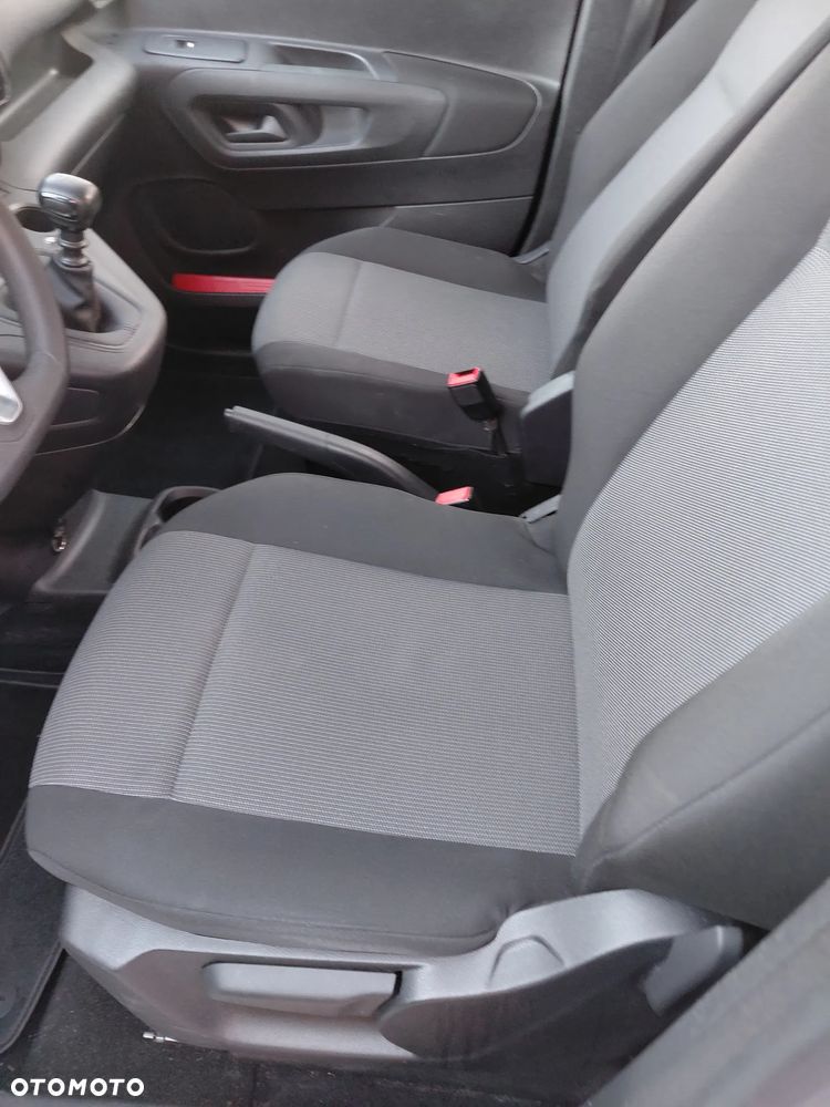 Opel Combo 1.5 D Start/Stop - 19