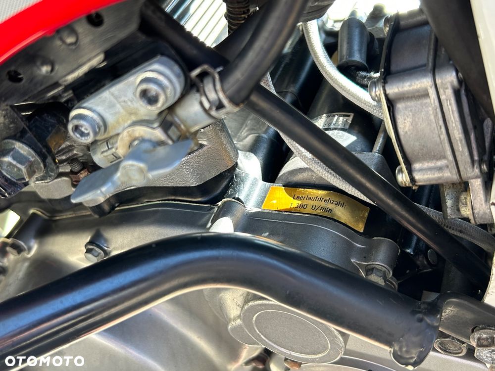Suzuki DR - 10
