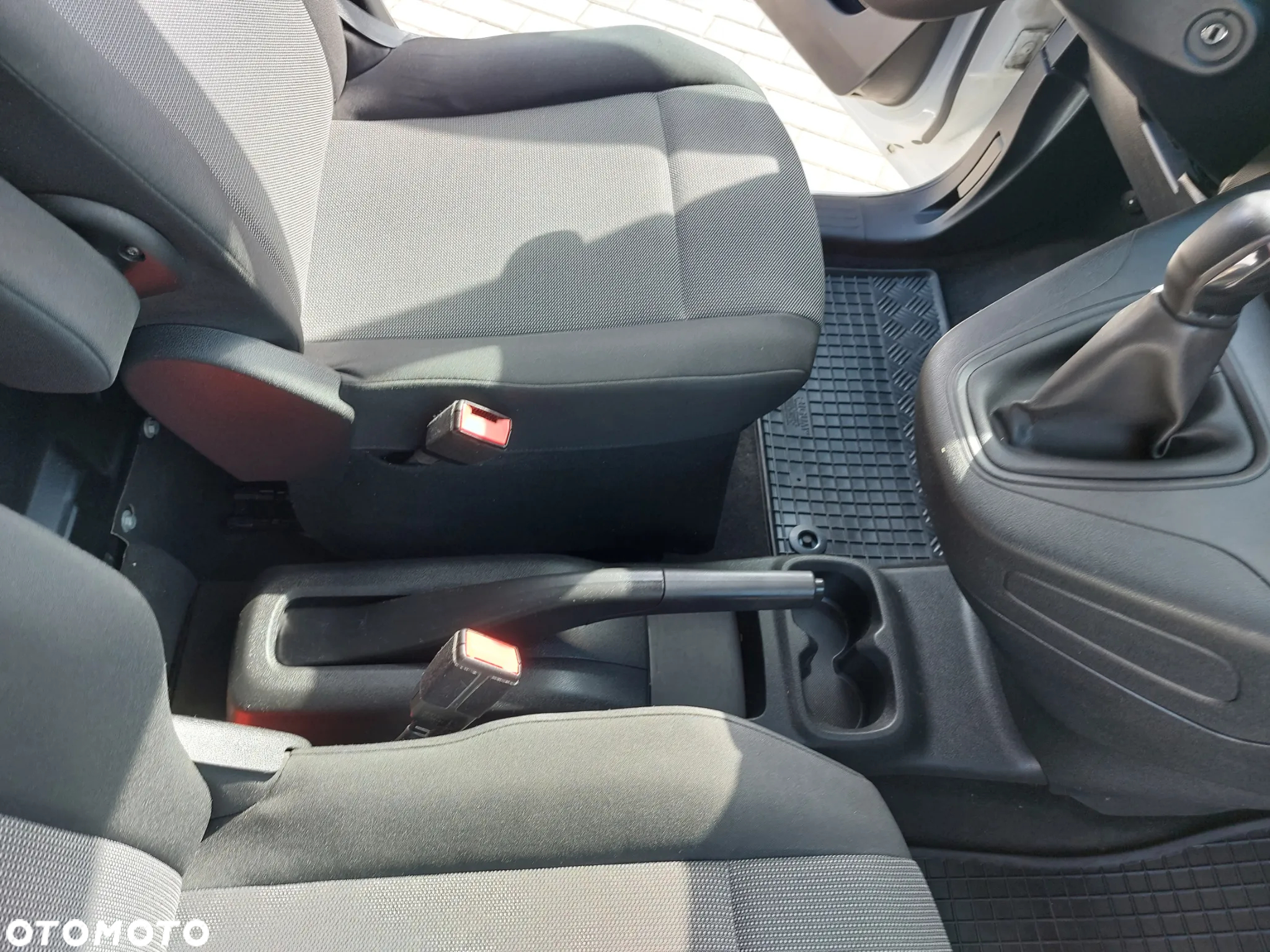Opel Combo Life 1.5 CDTI Enjoy S&S - 28