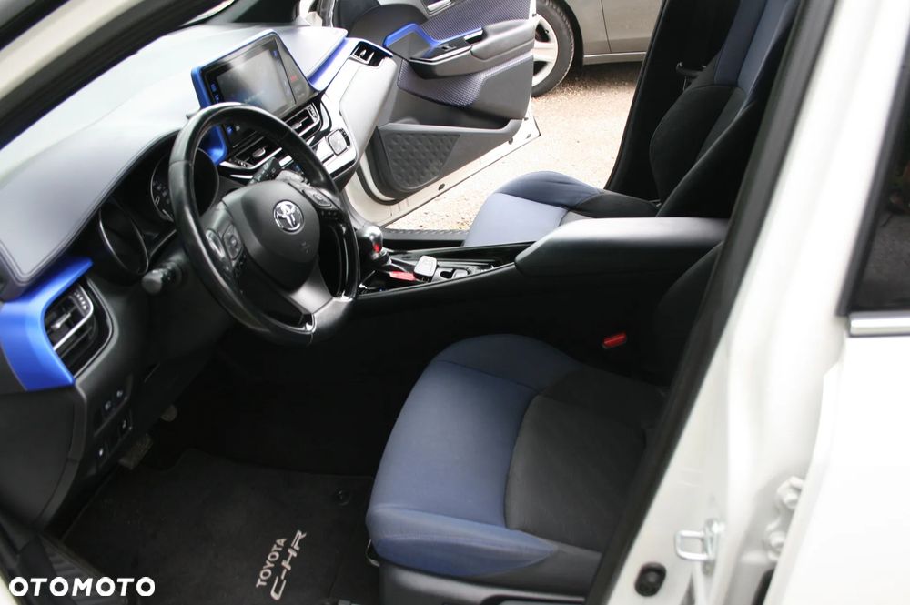 Toyota C-HR Style - 16