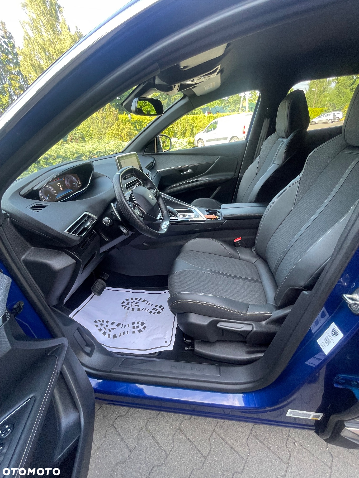 Peugeot 3008 BlueHDi 130 Stop & Start EAT8 GT Pack - 6