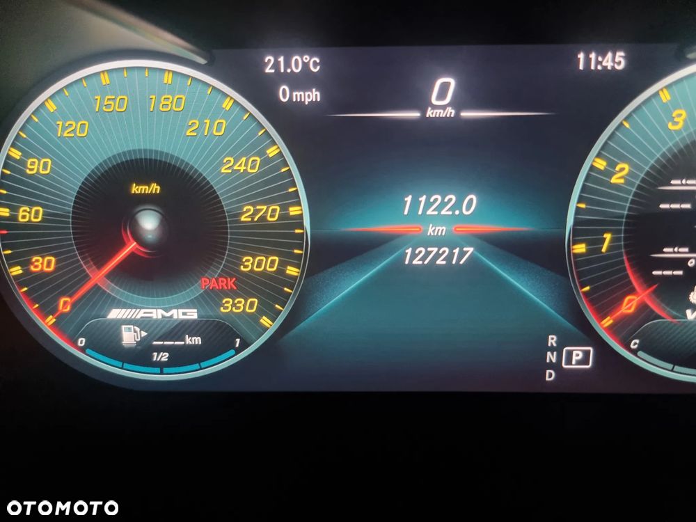 Mercedes-Benz GLC AMG 63 4-Matic+ - 9