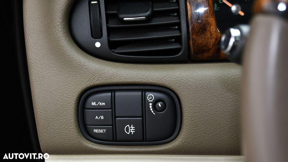 Jaguar S-Type 2.7 Twin Turbo Aut. Executive - 19