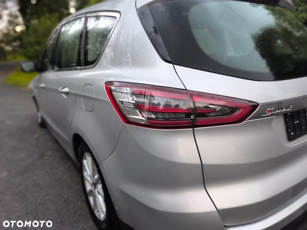 Ford S-Max 2.0 TDCi Titanium - 19