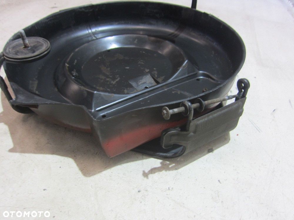 BMW Z3 E36 WNĘKA KOŁA ZAPASOWEGO MOCOWANIE OBUDOWA 51718400732 8400732 - 4