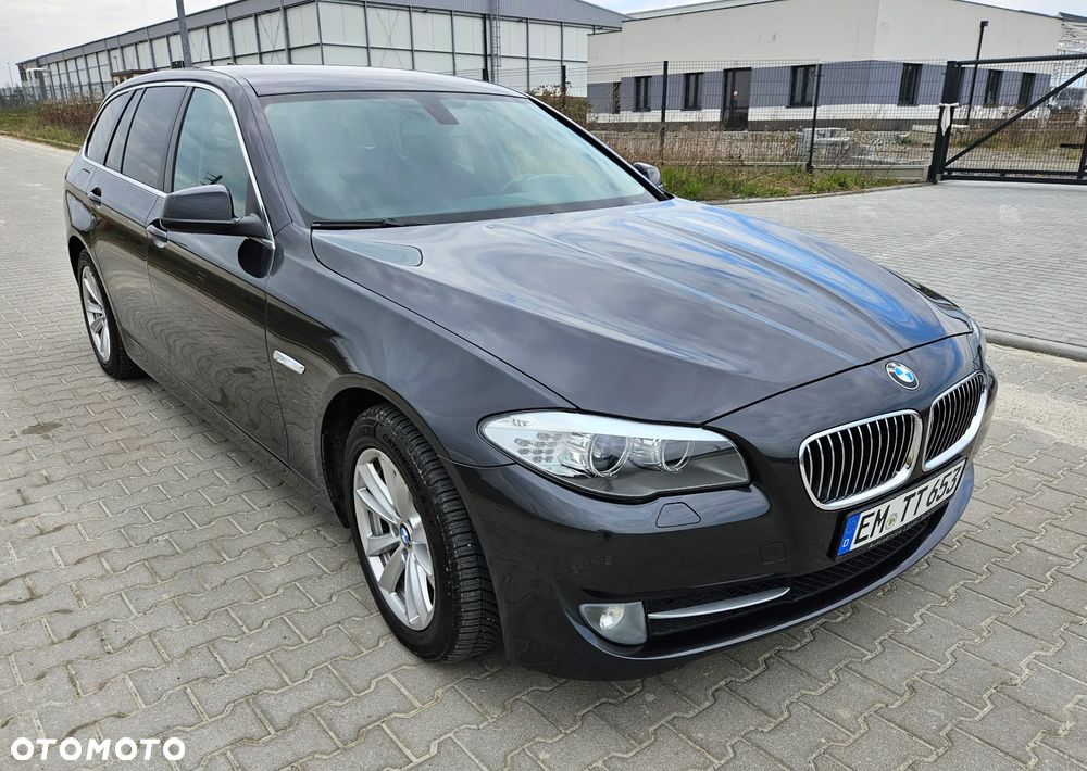 BMW Seria 5 520d - 10