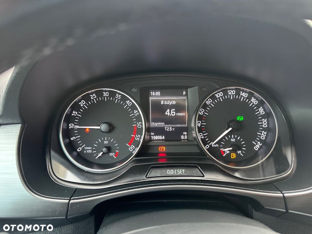 Skoda Fabia - 18