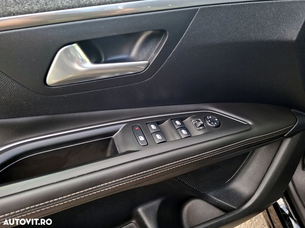 Peugeot 3008 BlueHDi 130 Stop & Start Allure - 12