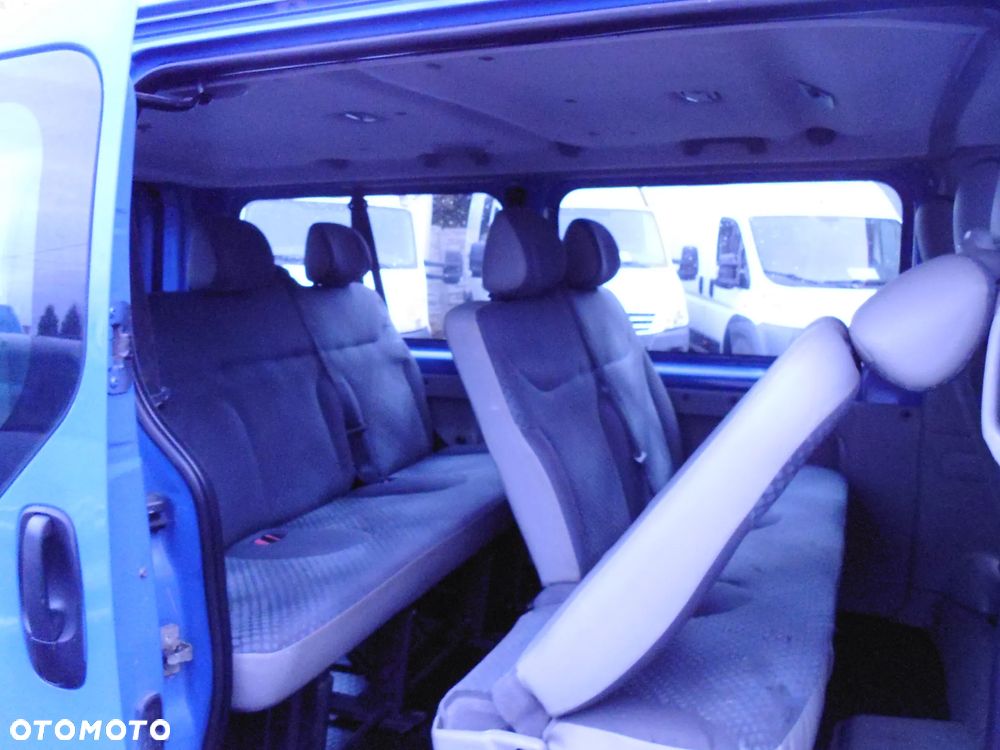 Opel Vivaro - 16