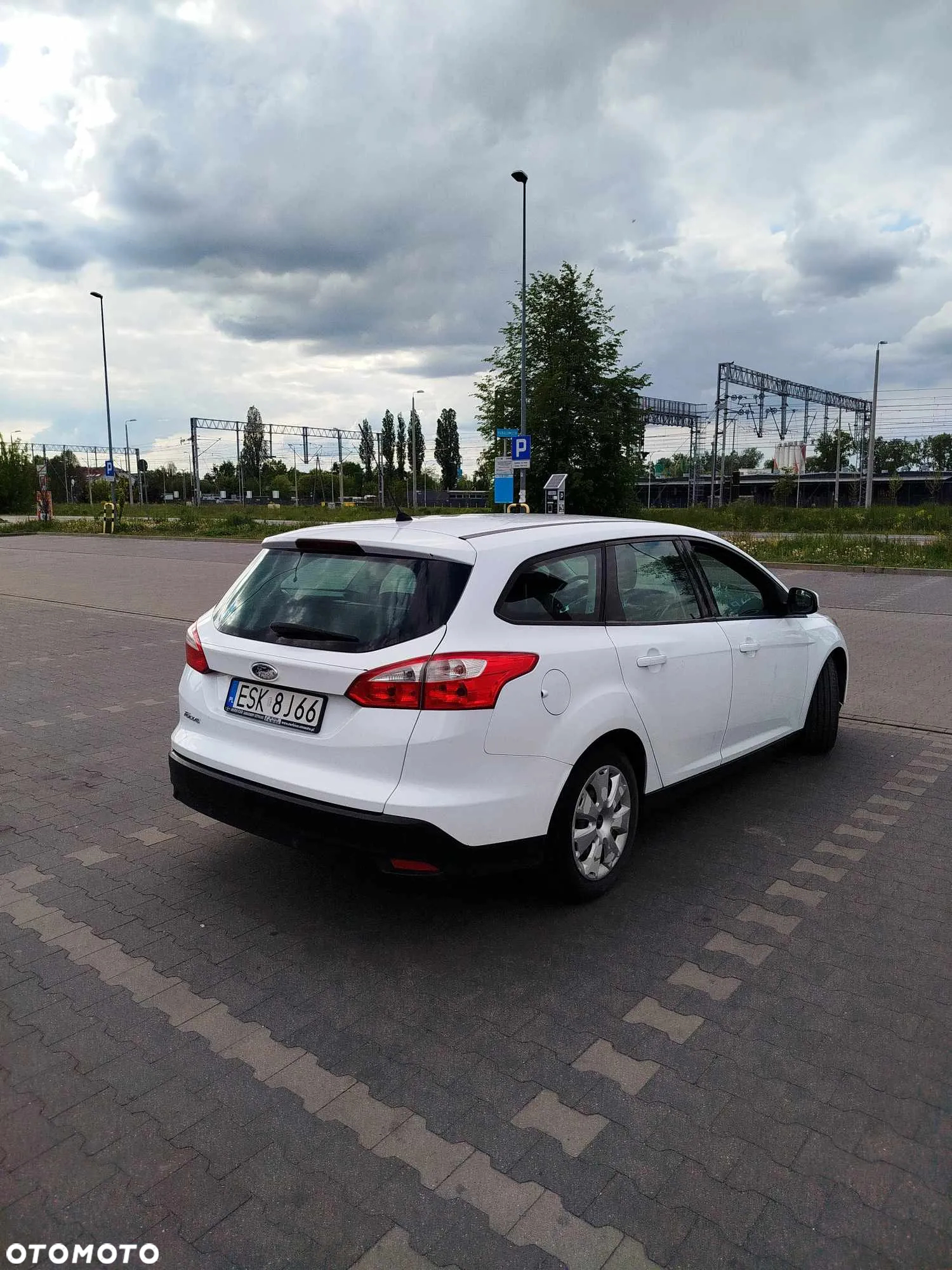 Ford Focus 1.6 TDCi Ambiente - 9