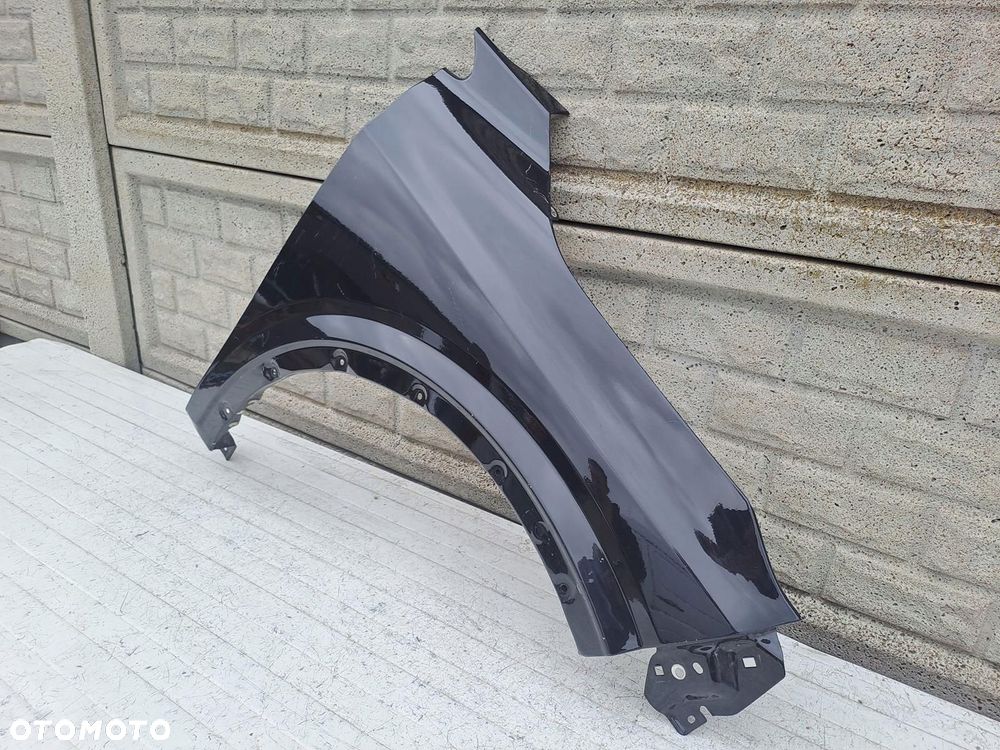 nissan qashqai 2022- błotnik prawy oryginał - 2