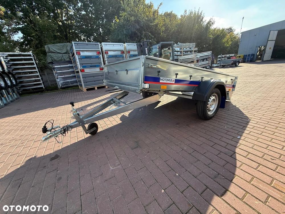 Niewiadów Przyczepa Niewiadów N426U 260x138x35cm 1 oś 750kg burty boczne 2mm Częstochowa MOTOMUS dostawa pod dom - 1
