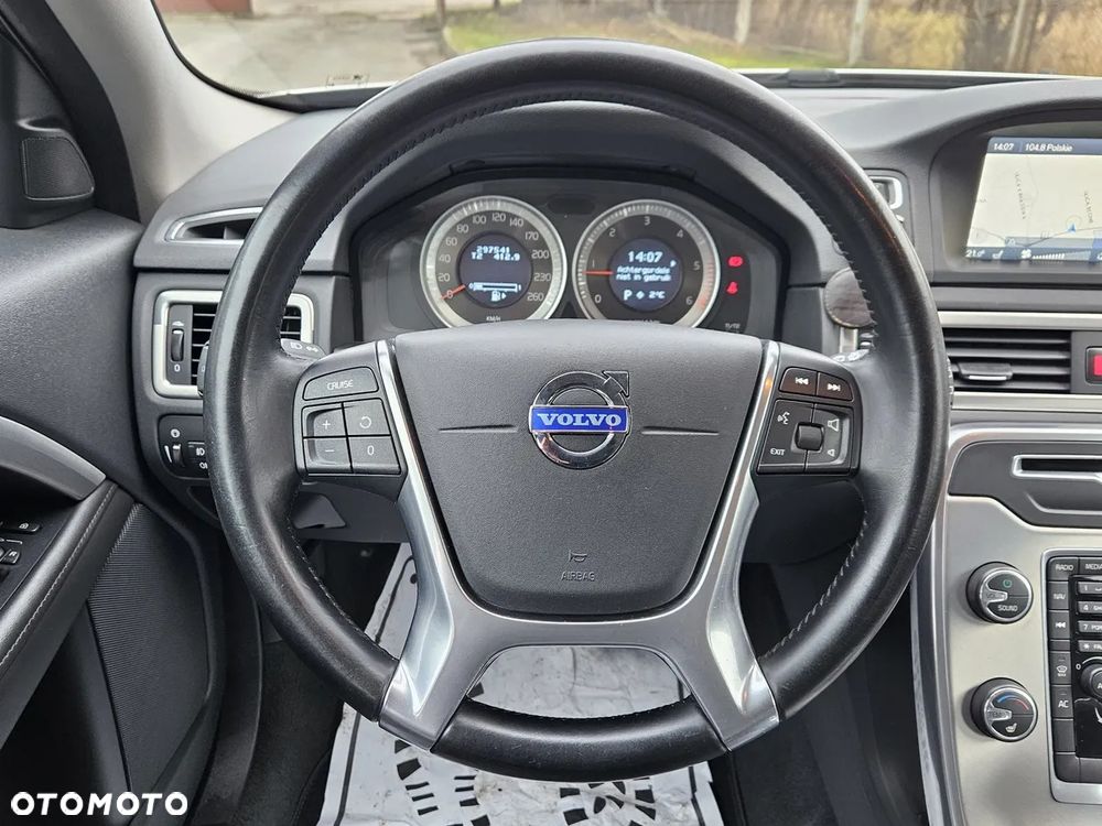 Volvo XC 70 D4 Geartronic Summum - 19