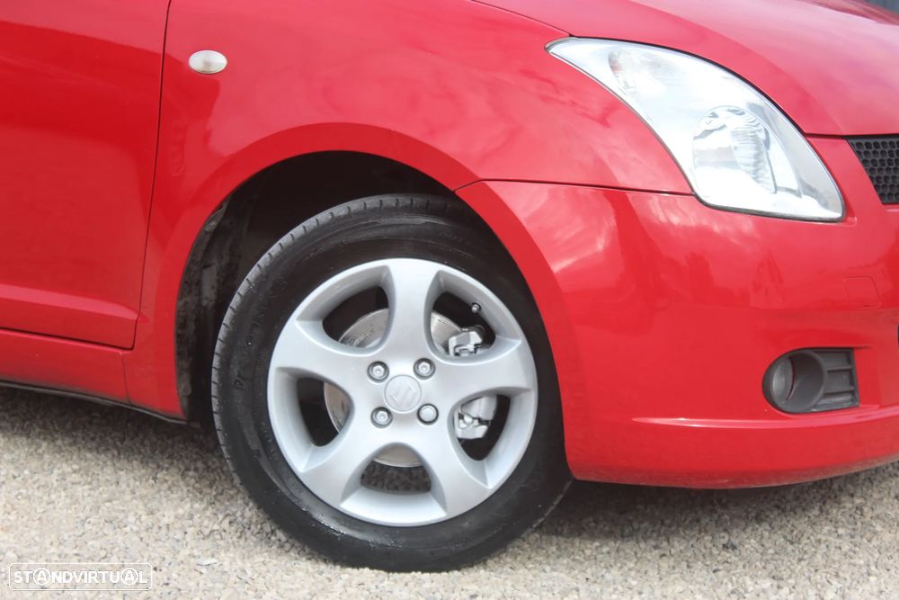 Suzuki Swift 1.3 16V Sport Plus - 26