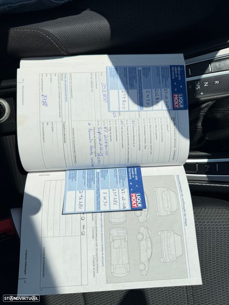 VW Golf Variant 1.6 TDi Confortline DSG - 12