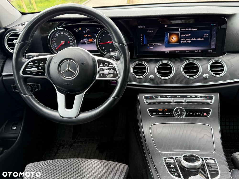 Mercedes-Benz Klasa E 220 d 9G-TRONIC Sportstyle Edition - 7