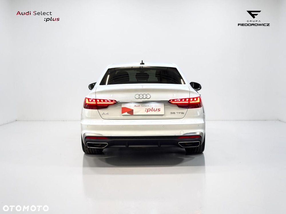 Audi A4 Limousine - 8