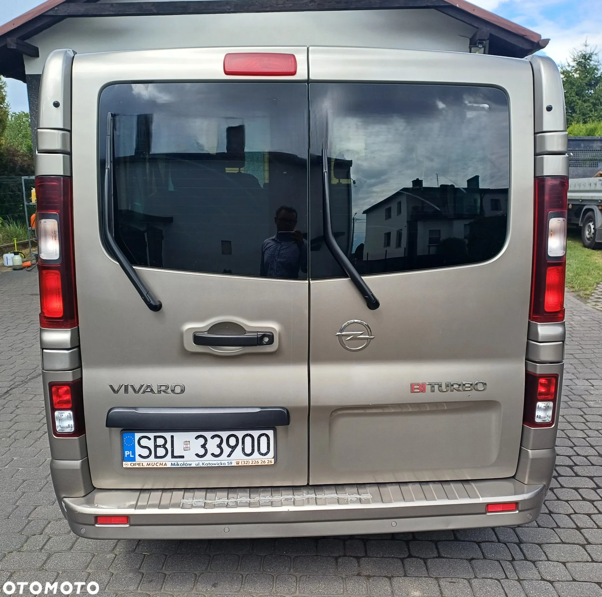 Opel Vivaro - 17