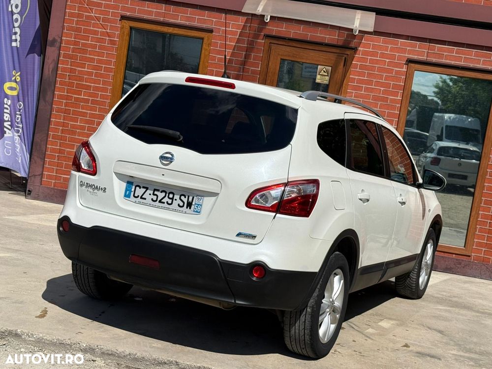 Nissan Qashqai+2 - 3