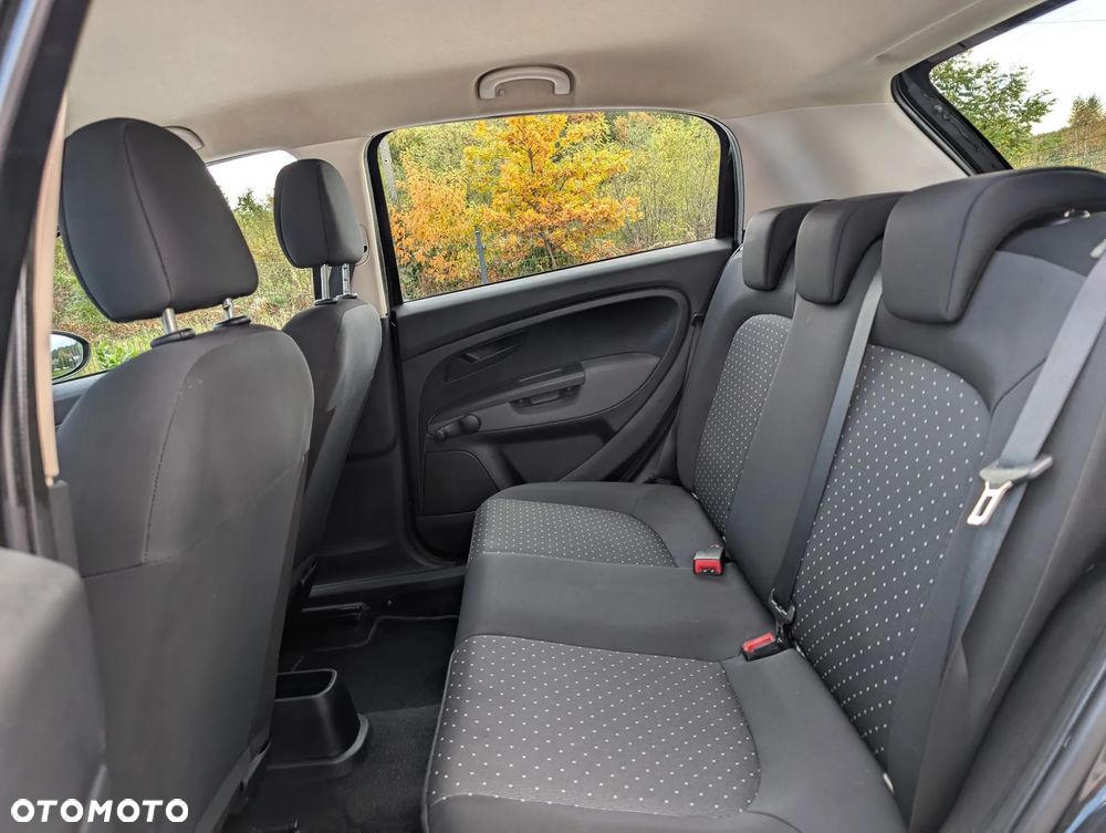 Fiat Grande Punto 1.4 8V - 11