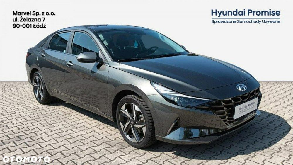 Hyundai Elantra - 3
