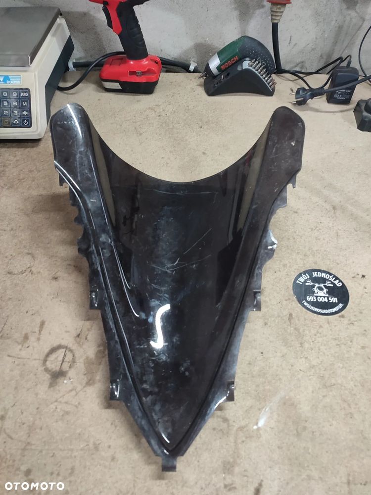 Szyba, szybka, owiewka przód Yamaha R1 - 8