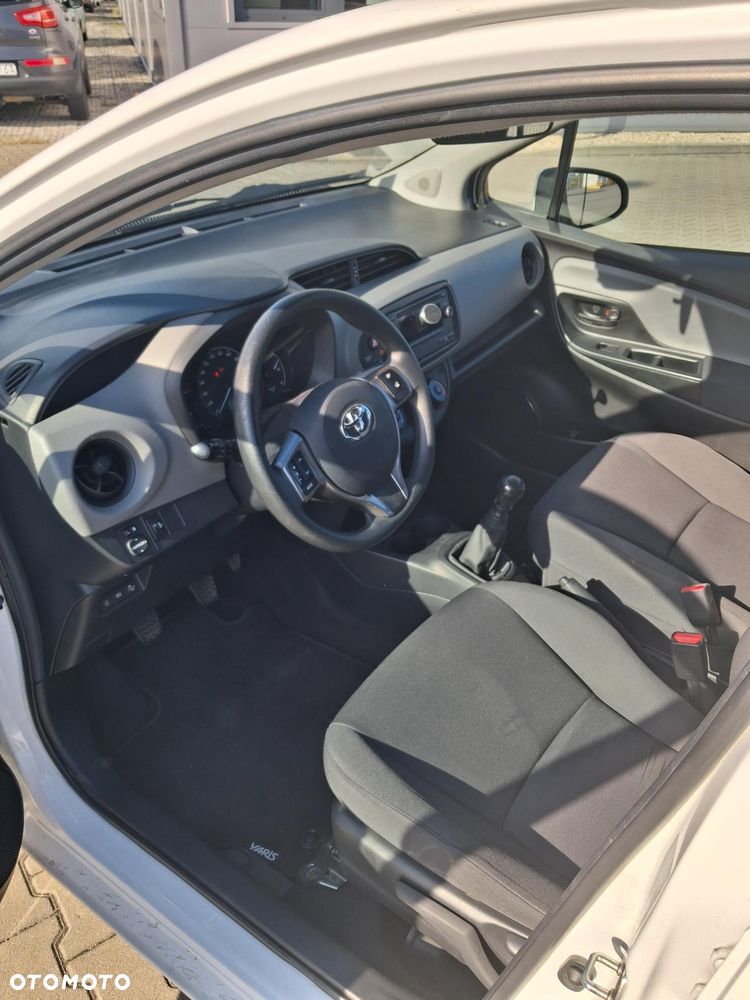 Toyota Yaris 1.5 Active - 5