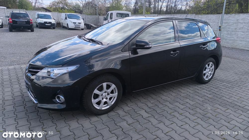Toyota Auris 1.33 VVT-i Terra - 3
