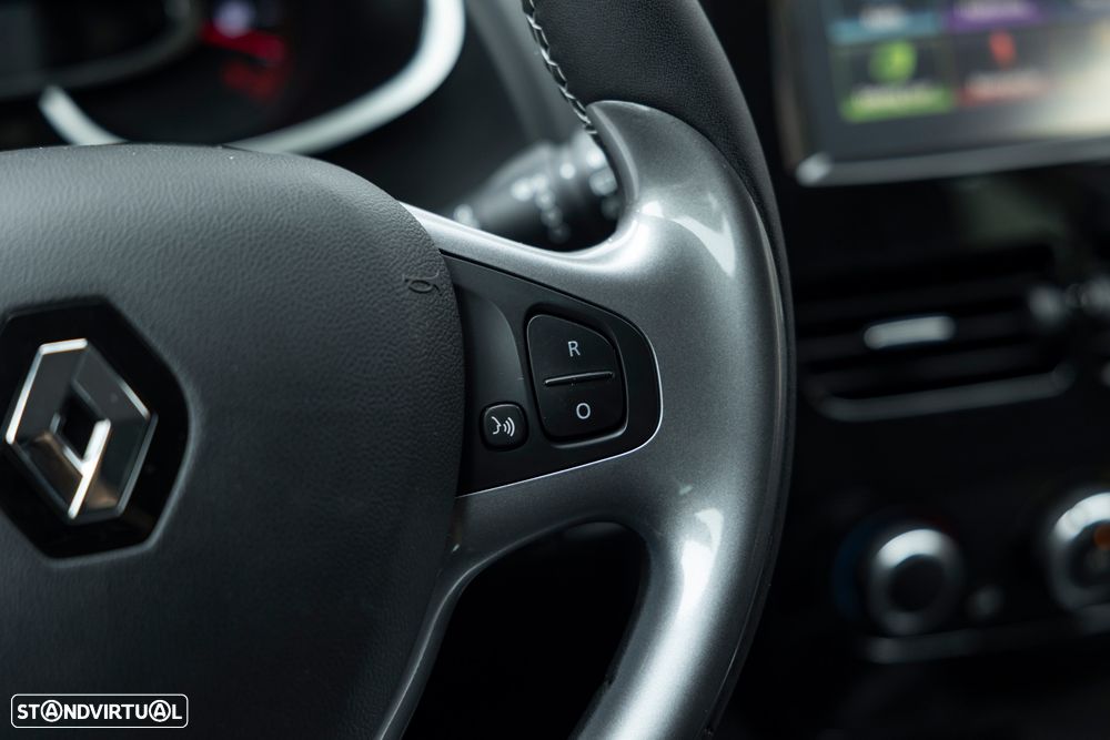 Renault Clio Sport Tourer 1.5 dCi Limited — fotografia 14