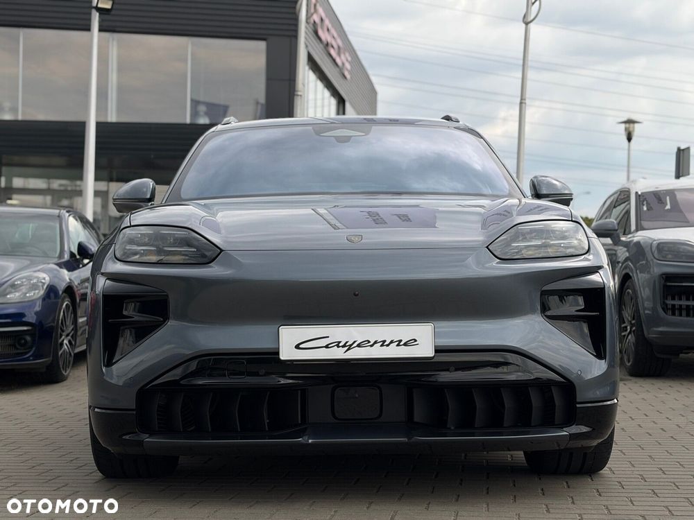 Porsche Cayenne - 3