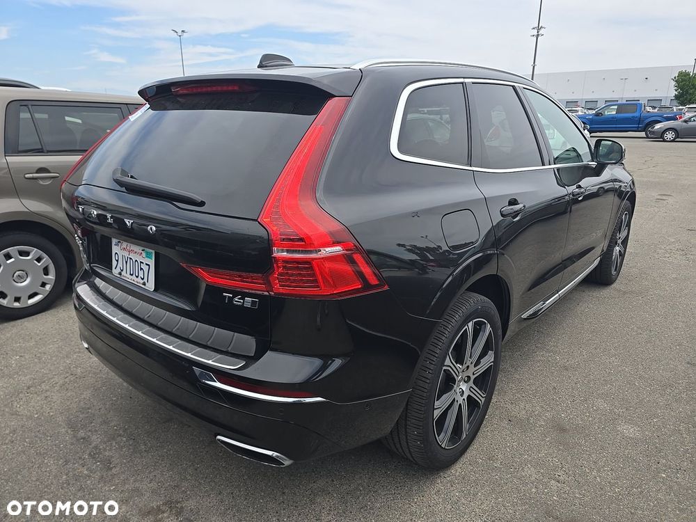 Volvo XC 60 T6 AWD Inscription - 4