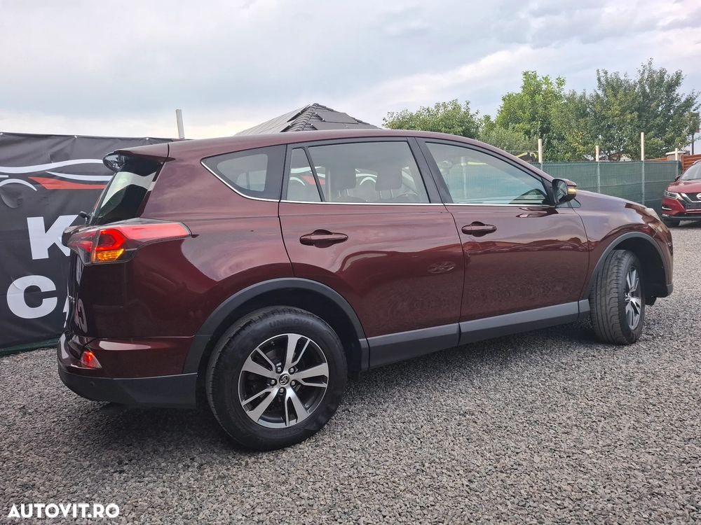 Toyota RAV4 2.0 D-4D 4x2 Start-Stop - 8