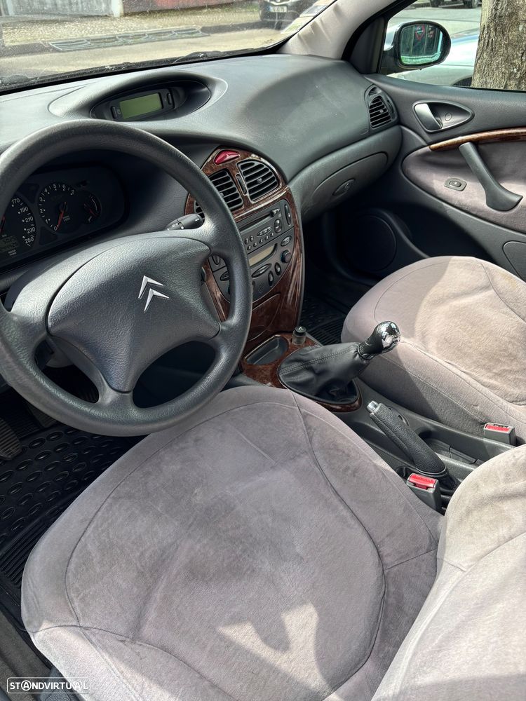 Citroën C5 2.0 HDi SX - 12