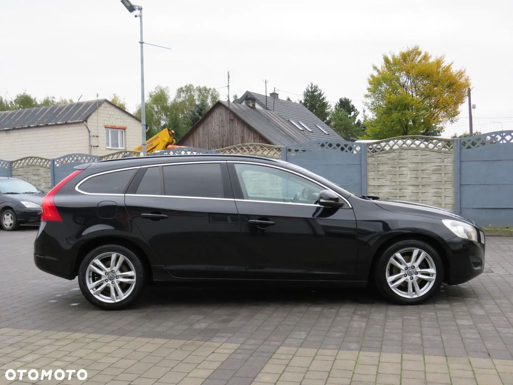 Volvo V60 DRIVe - 12