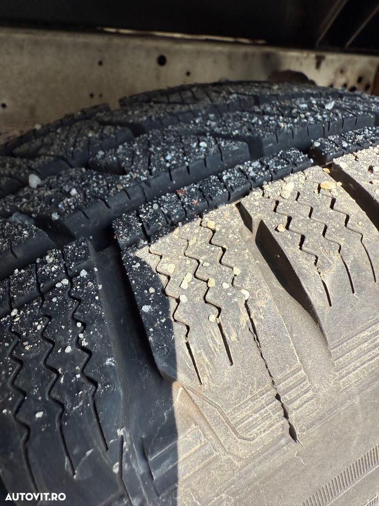 Ford Transit Tranzit Dokka Camioneta 7 locuri bena carosata 2017 impecabila fără probleme fără rugina Istoric Service complet Carvertical scos anvelope noi Navi AC - 9