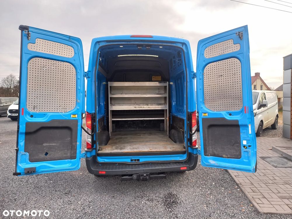 Ford Transit - 11