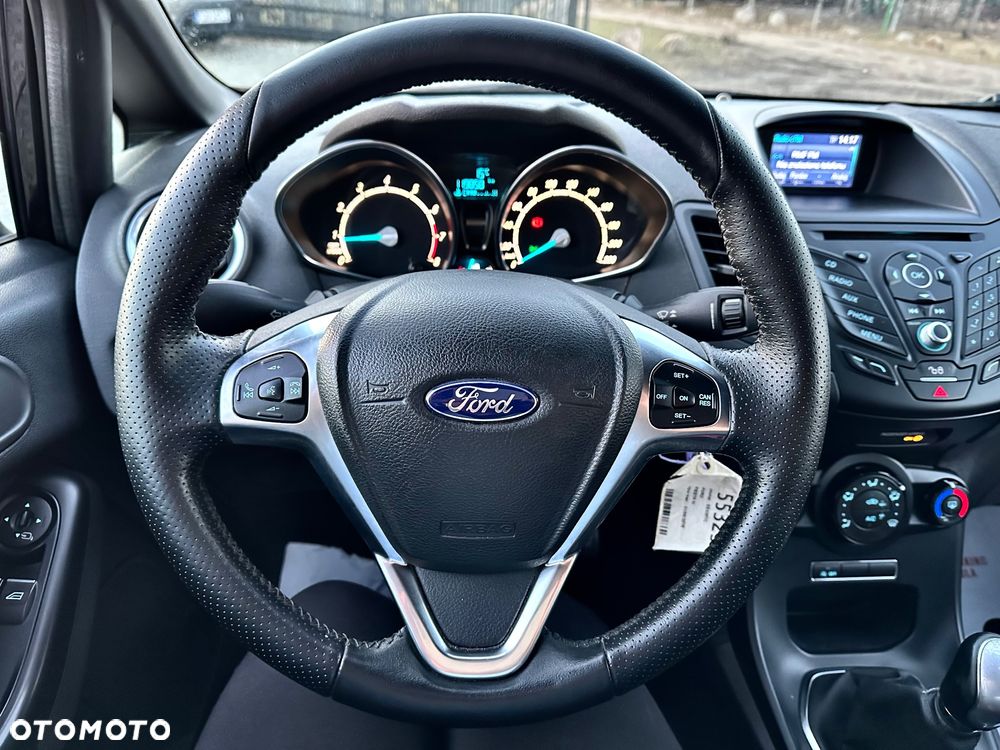 Ford Fiesta 1.0 EcoBoost S&S ST-LINE - 10