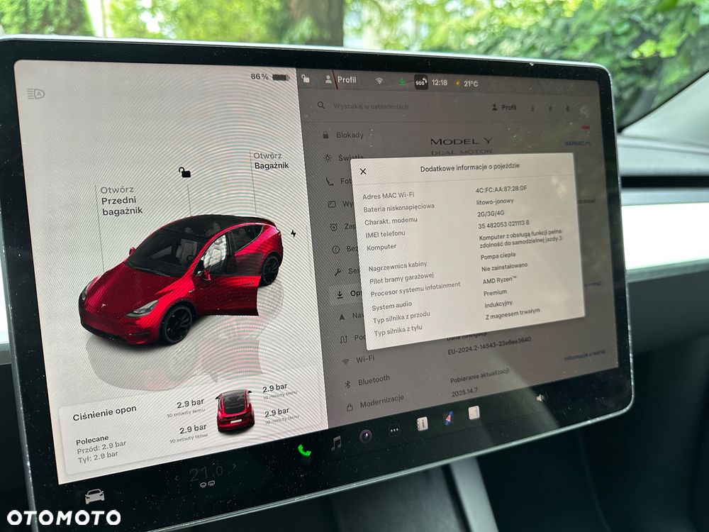 Tesla Y Performance AWD - 14