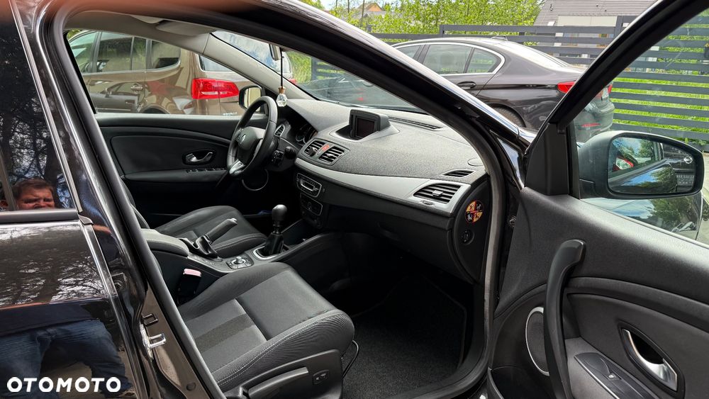 Renault Megane 1.6 16V 110 Paris - 33