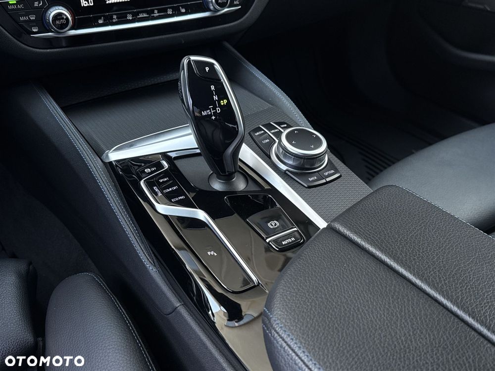 BMW Seria 5 - 18