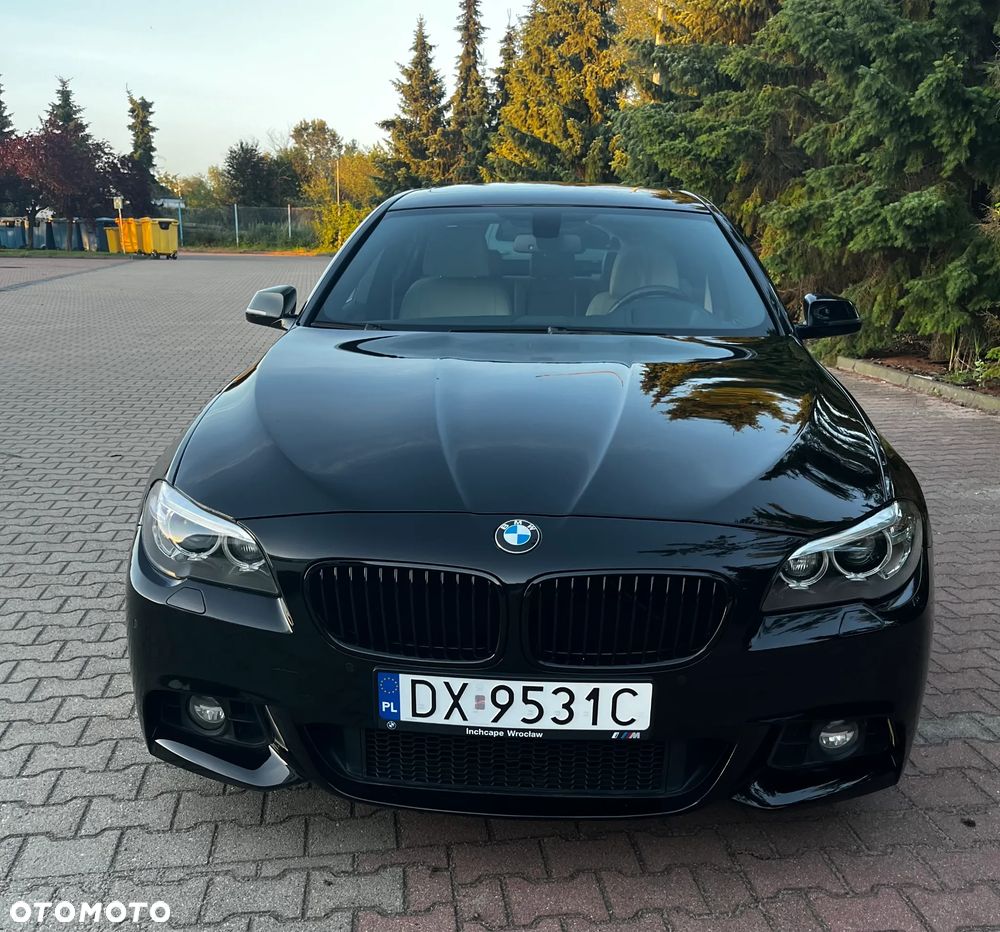 BMW Seria 5 535i xDrive Sport-Aut Luxury Line - 4