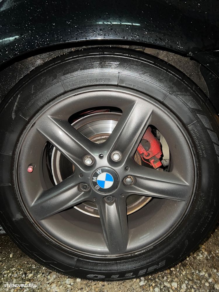 BMW 318 tds Touring - 11