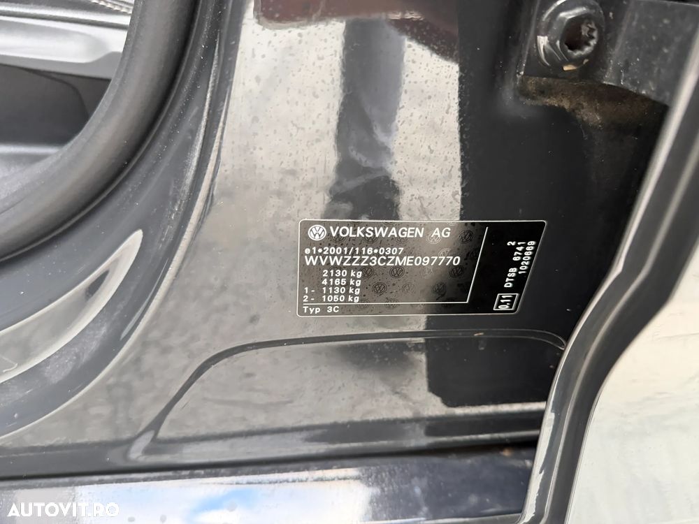 Volkswagen Passat 2.0 TDI DSG Highline - 10