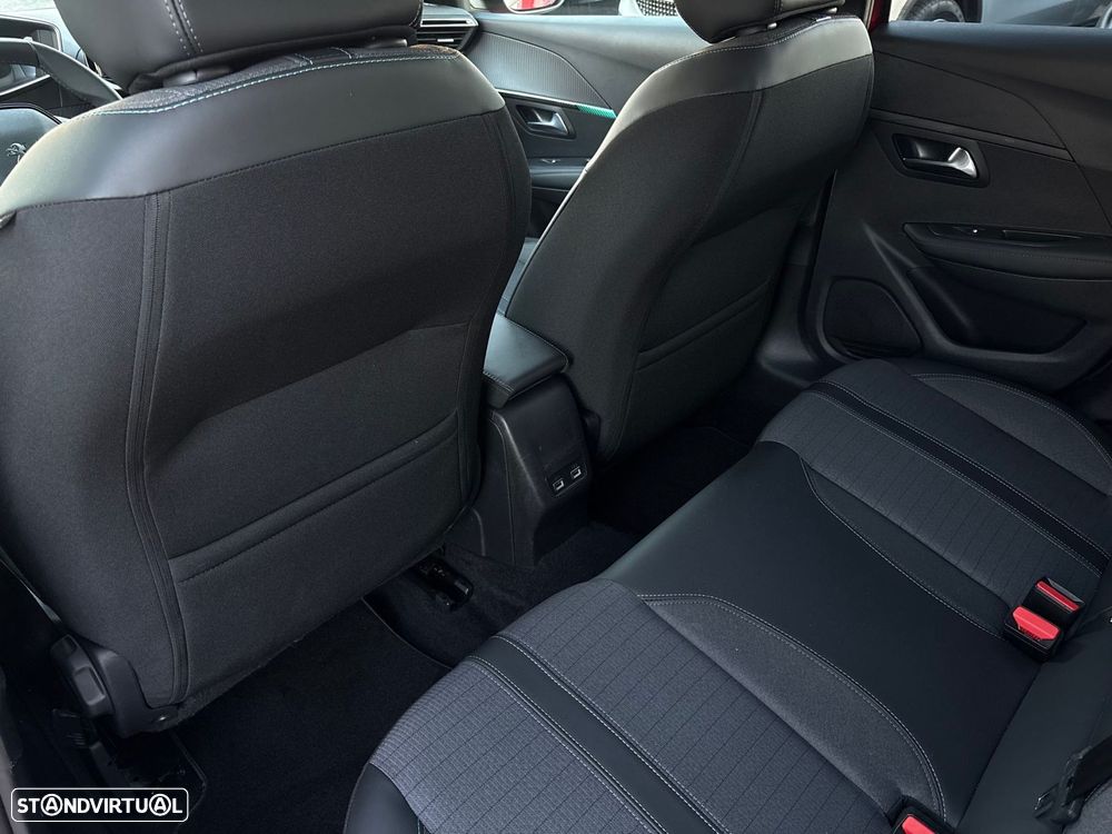 Peugeot e-208 50 kWh Allure Pack - 27