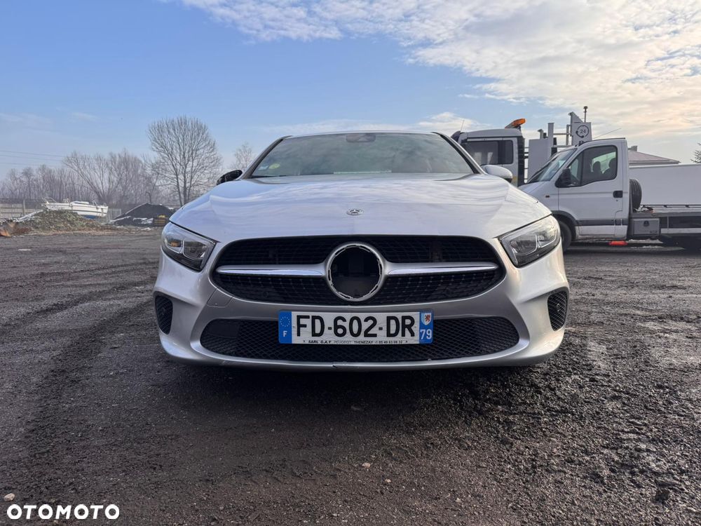Mercedes-Benz Klasa A 180 d Edition 1 7G-DCT - 5